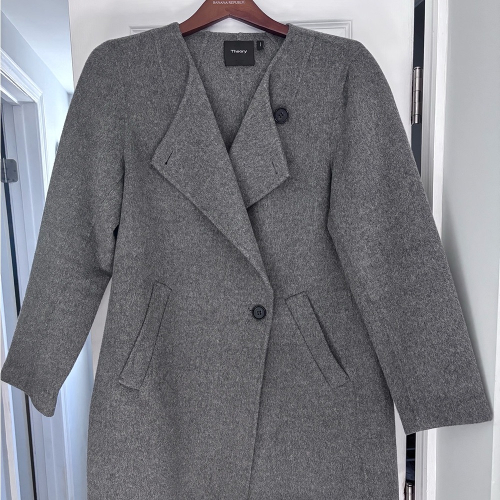 Theory Women's Gray Double Faced Wool and Cashmere Coat size large